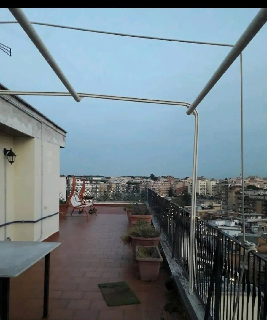 Stanza In Superattico, Terrazzato, Luminoso, Accogliente, Bagno Privato Apartment Rome 0*,  Italy